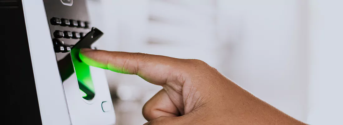 Smart Gate Locks with Remote Access Features in Winter Springs, FL